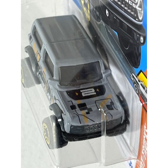 Hot Wheels ’21 Ford Bronco HW Hot Trucks Gray Off Road SUV 1:64 Diecast - Picture 5 of 6